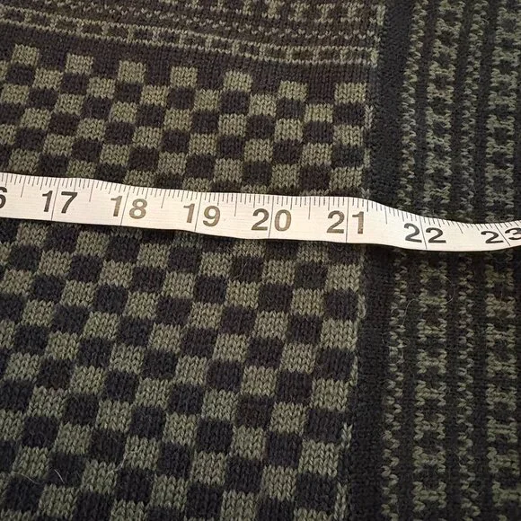 Dale of Norway Norwegian L Wool Cardigan Sweater Green/Black Shorter Length - Picture 8 of 11